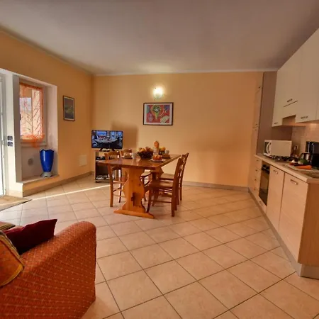 Roberto 2-bedroom Διαμέρισμα