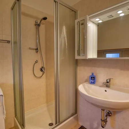 Roberto 2-bedroom Διαμέρισμα Acquaseria